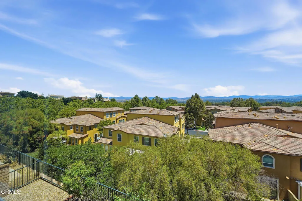 27016 Pebble Beach Drive, Valencia, CA 91381 - Photo 5 of 31, Valencia, CA