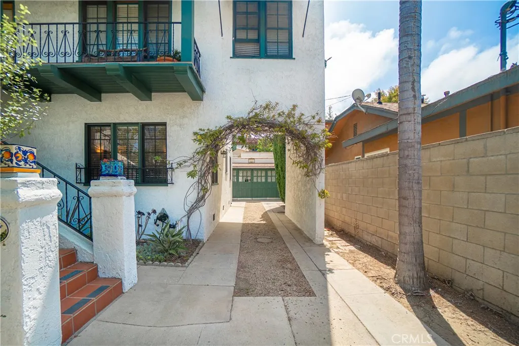1052 Ximeno, Long Beach, CA 90804 - Photo 3 of 23, Long Beach, CA