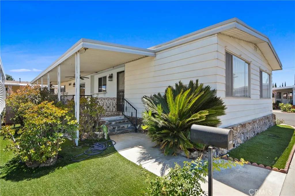 16702 Lake Ridge Way Unit 136, Yorba Linda, CA 92886 - Main photo, Yorba Linda, CA