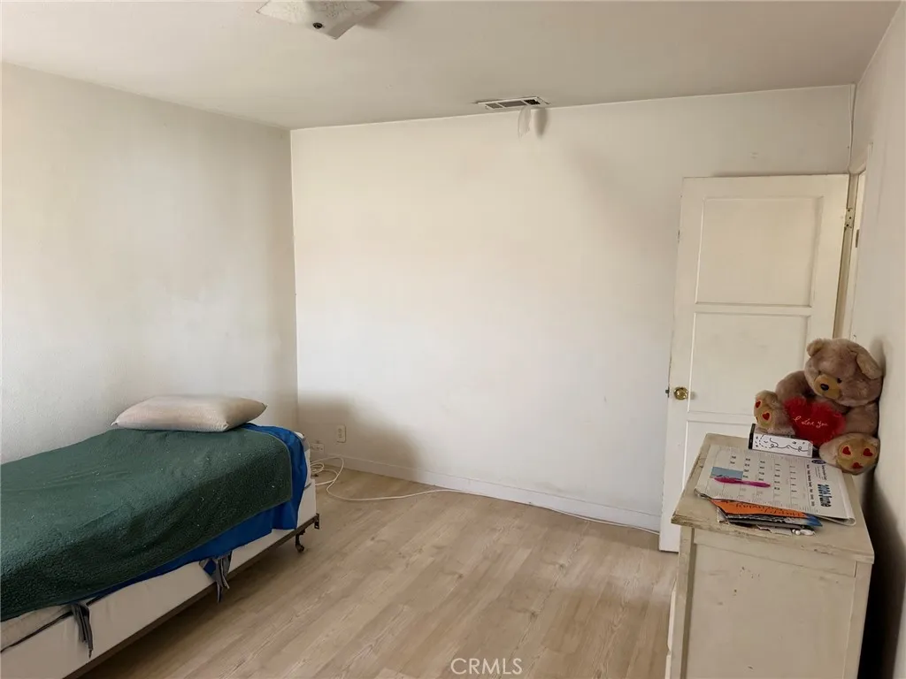 18403 Eriel Avenue, Torrance, CA 90504 - Photo 4 of 9, Torrance, CA