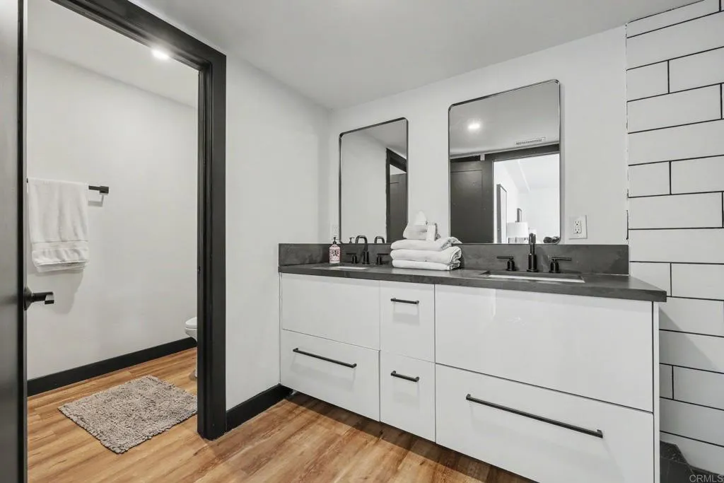 https://cdn.realtyfeed.com/cdn/127/306766392/05ad4ced0d6133dfcb6eff77683a1a48.webp