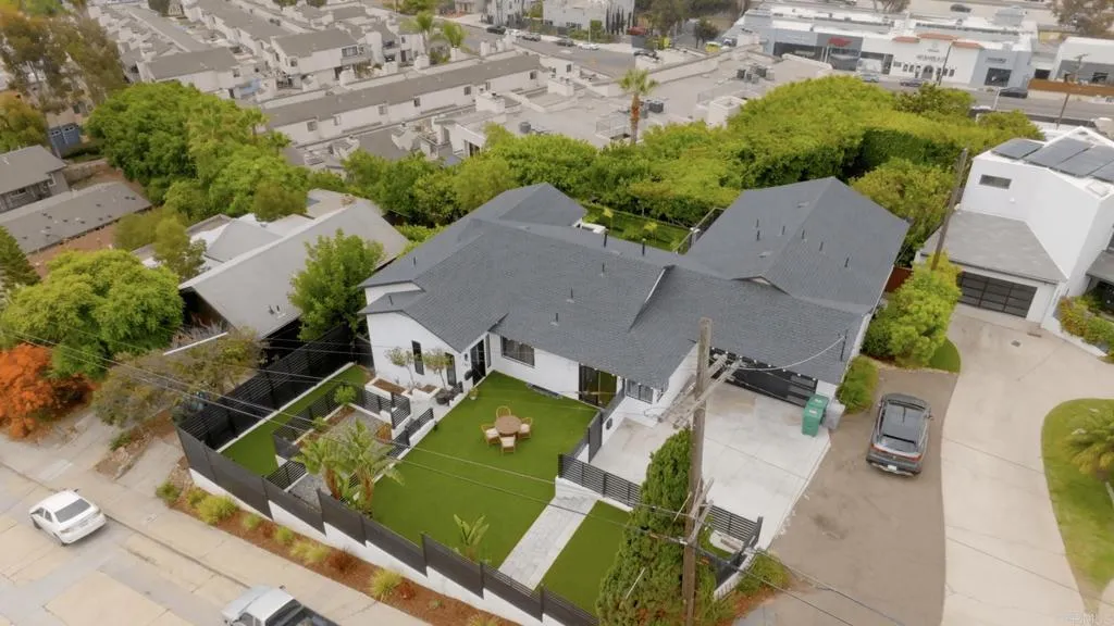 https://cdn.realtyfeed.com/cdn/127/306766392/d84773710b1c4870770e19260e225044.webp