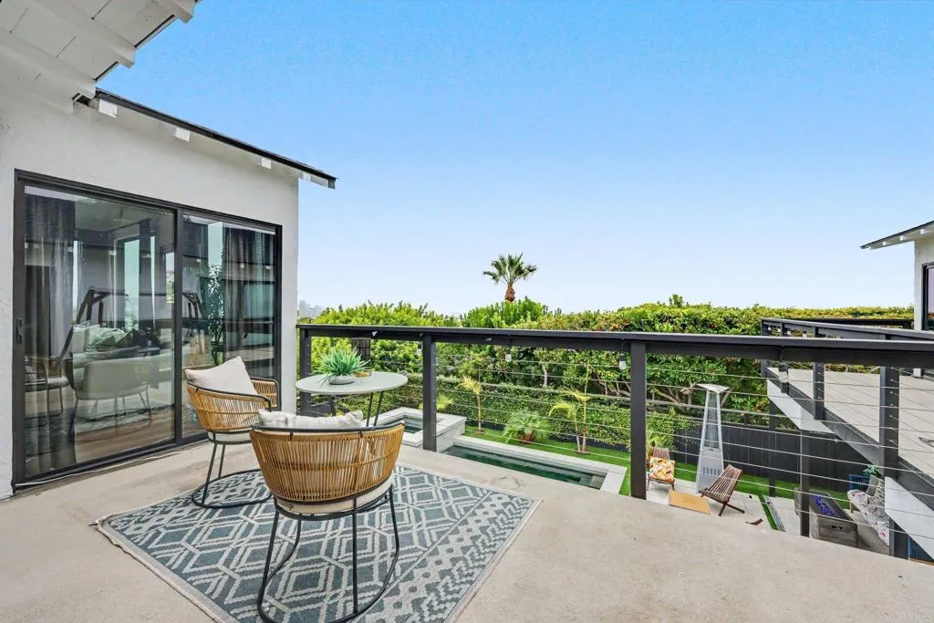 https://cdn.realtyfeed.com/cdn/127/306766392/f70be756c4e684a5b71229c0893b96ba.webp