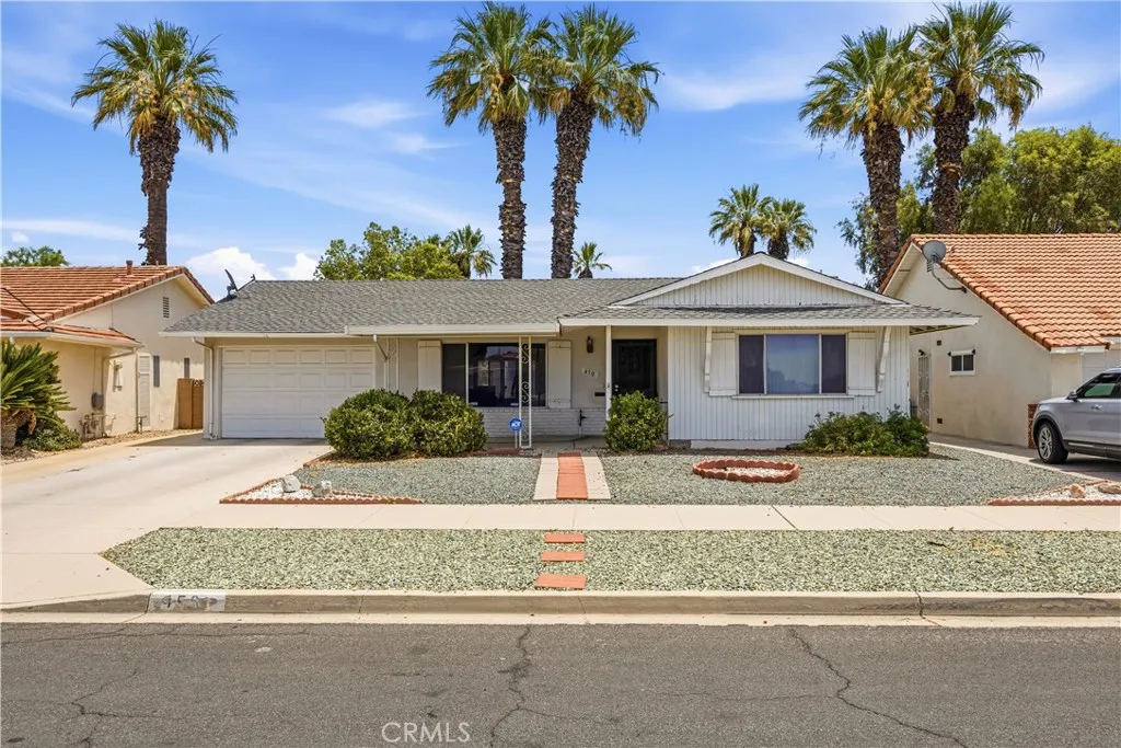 450 Panorama, Hemet, CA 92543 - Photo 2 of 26, Hemet, CA