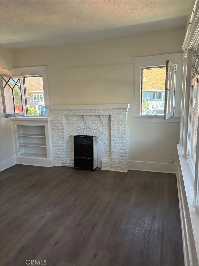 402 E 43rd Place, Los Angeles, CA 90011 - Photo 5 of 10, Los Angeles, CA