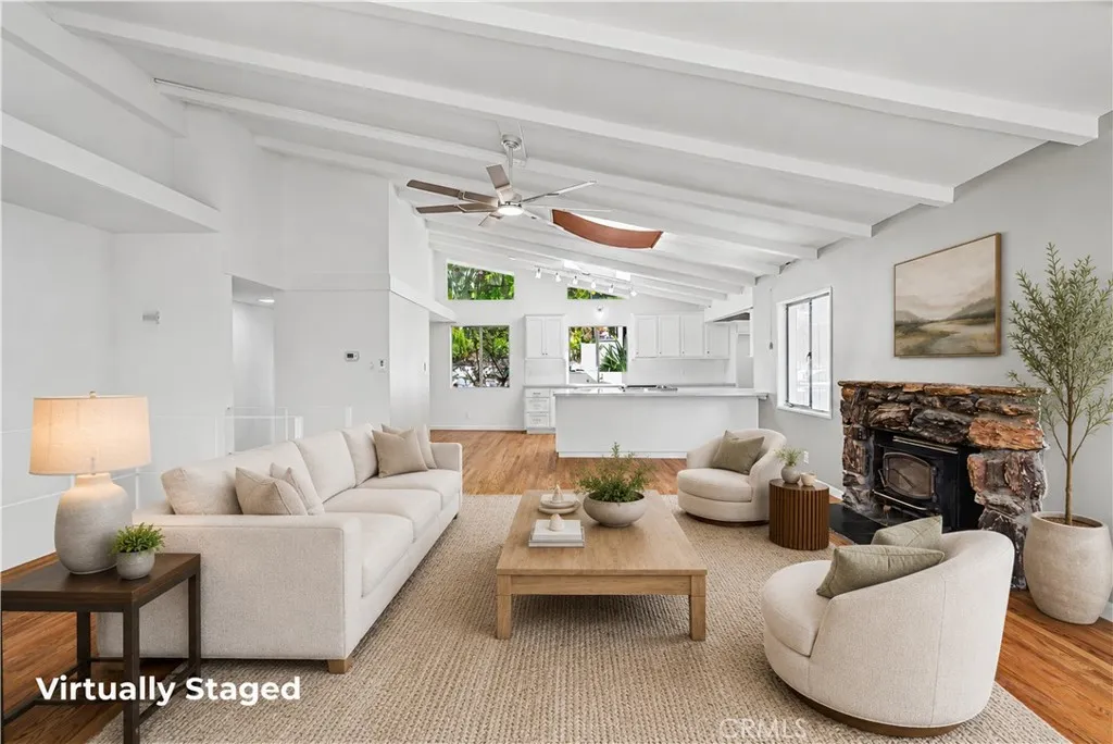 15029 Encanto Drive, Sherman Oaks, CA 91403 - Photo 2 of 18, Sherman Oaks, CA