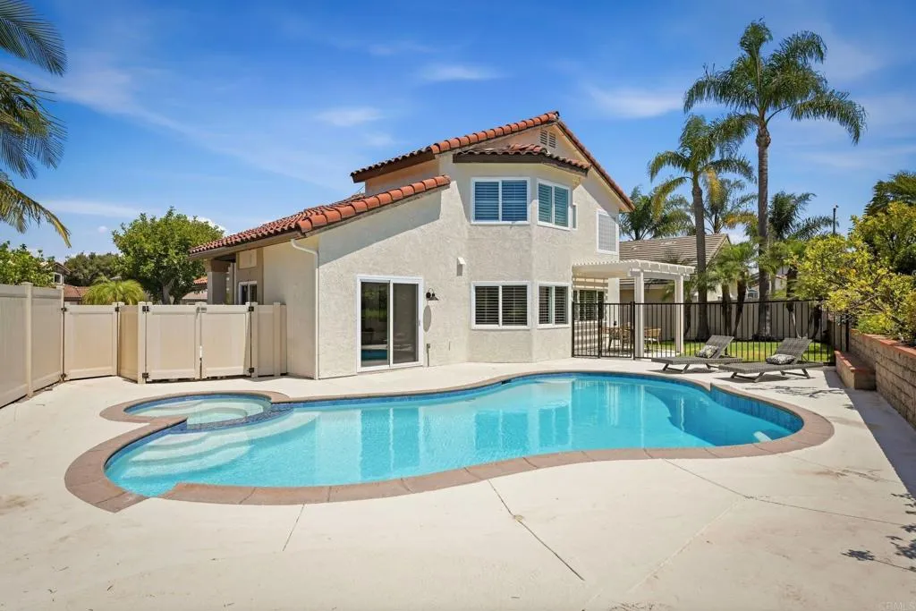 https://cdn.realtyfeed.com/cdn/127/306766428/f935475dc97e64738dce3c35433cc9aa.webp