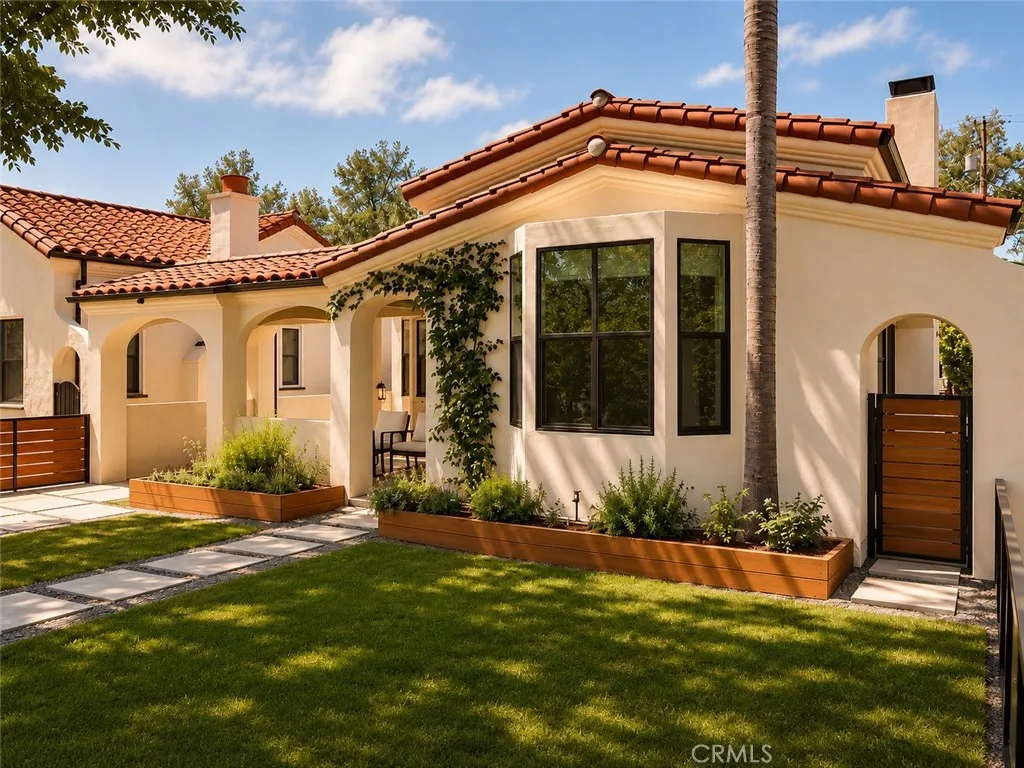 4247 7th Avenue, Los Angeles, CA 90008 - Main photo, Los Angeles, CA