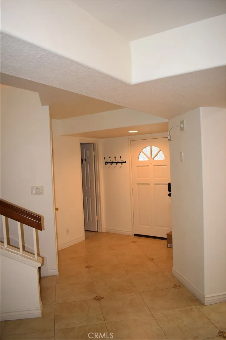 717 S.glenhurst Drive, Anaheim Hills, CA 92808 - Photo 5 of 39, Anaheim Hills, CA