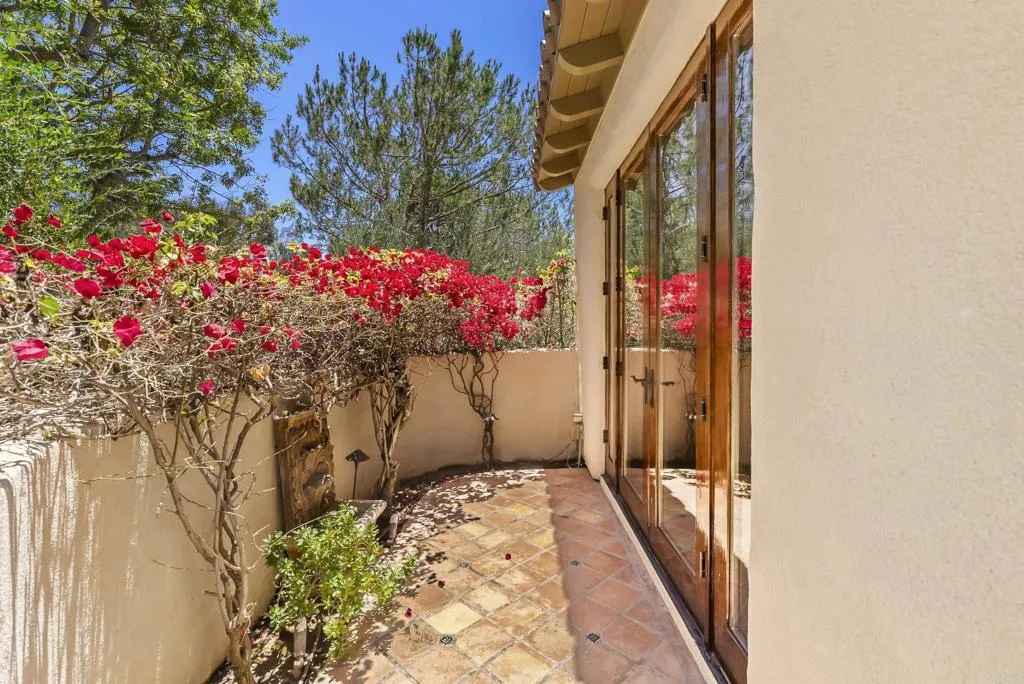 https://cdn.realtyfeed.com/cdn/127/306766465/e0c82ffe163f3506438a9f98875819f9.webp