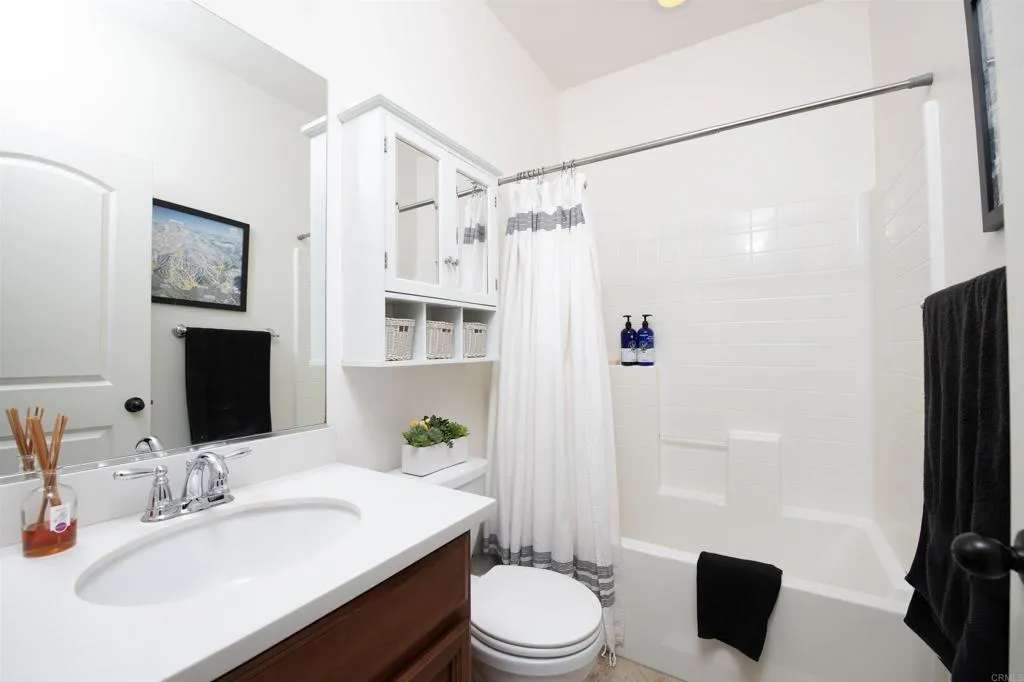 https://cdn.realtyfeed.com/cdn/127/306766472/df6f6597f4fff55b2be70ea62b4ee99f.webp