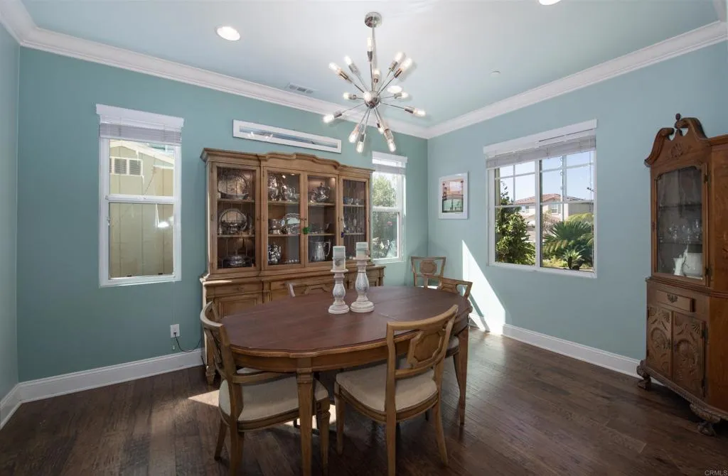https://cdn.realtyfeed.com/cdn/127/306766472/f2713f144bd105ec4b1fc75abdd72613.webp
