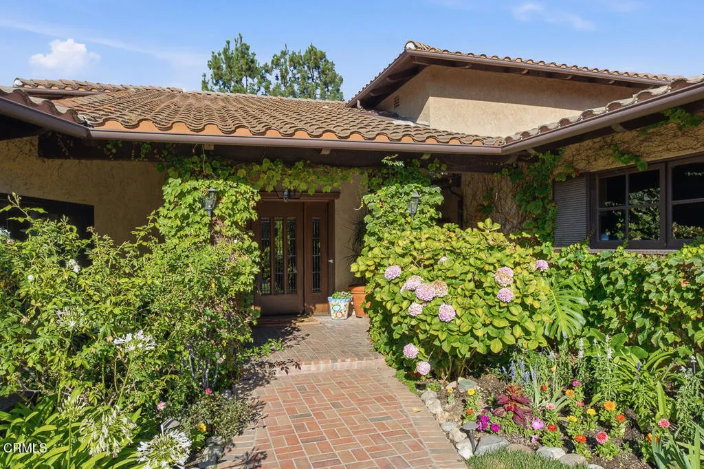 290 Saint Katherine, La Canada Flintridge, CA 91011 - Photo 4 of 55, La Canada Flintridge, CA