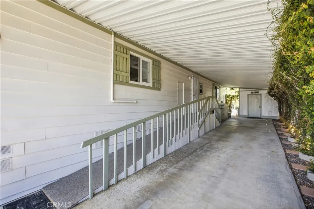 https://cdn.realtyfeed.com/cdn/127/306766482/497b7f2affd378df53577be613aba6fe.webp