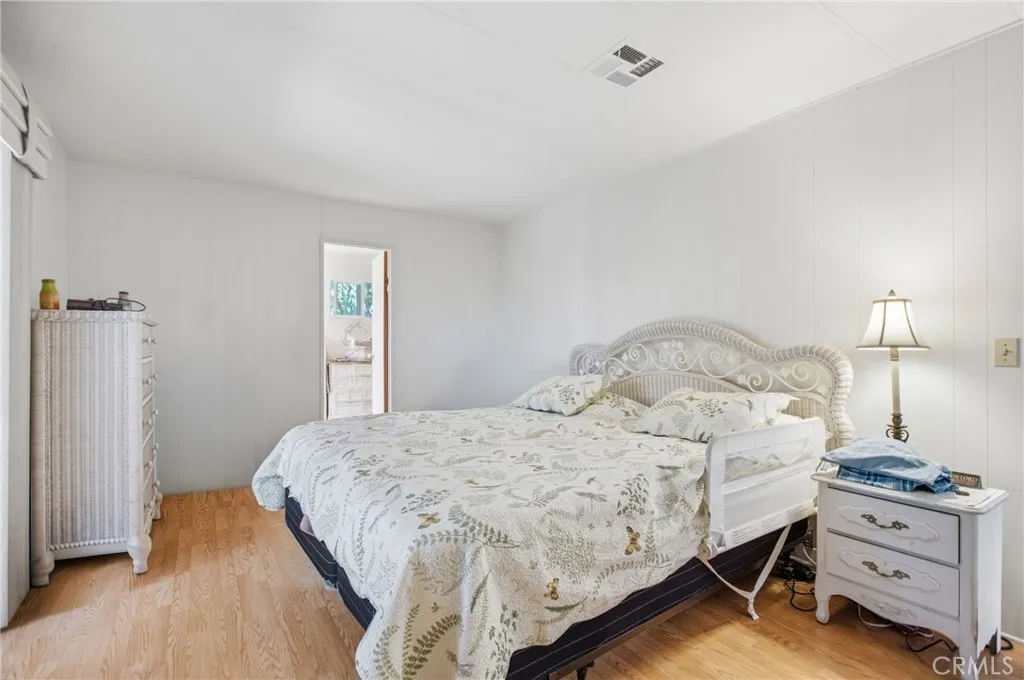 https://cdn.realtyfeed.com/cdn/127/306766482/b7fd888085a25048f4705589b0c11dfd.webp