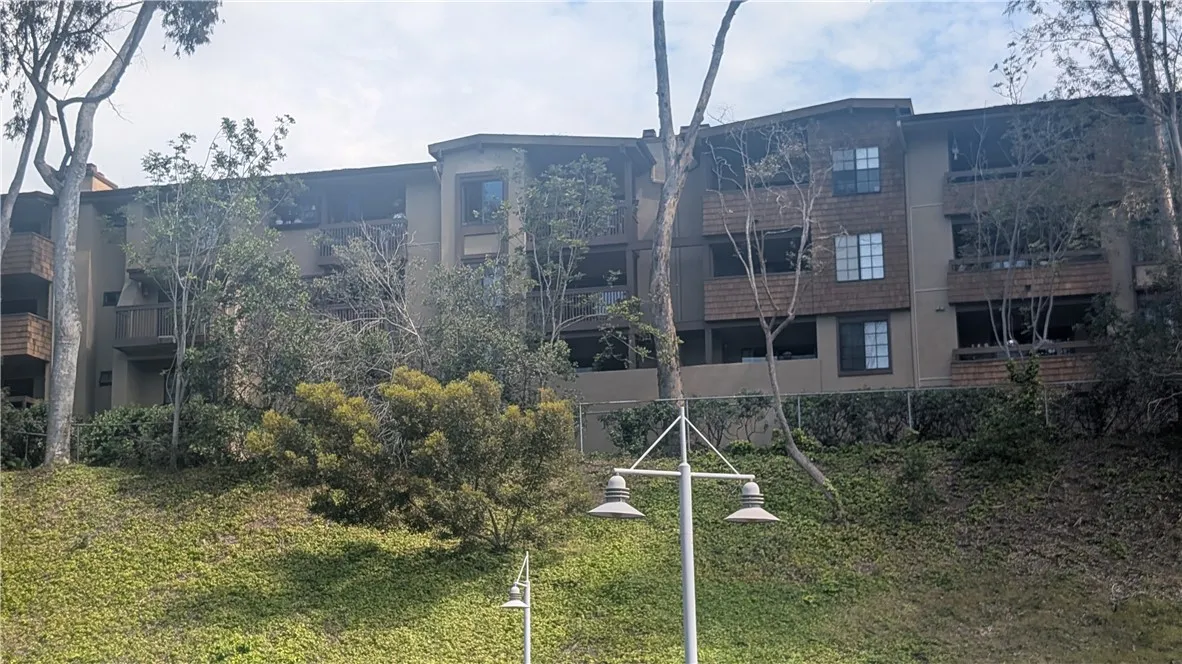 https://cdn.realtyfeed.com/cdn/127/306766586/7c09e9be46029c5f0b1b5c47e8c66c0c.webp