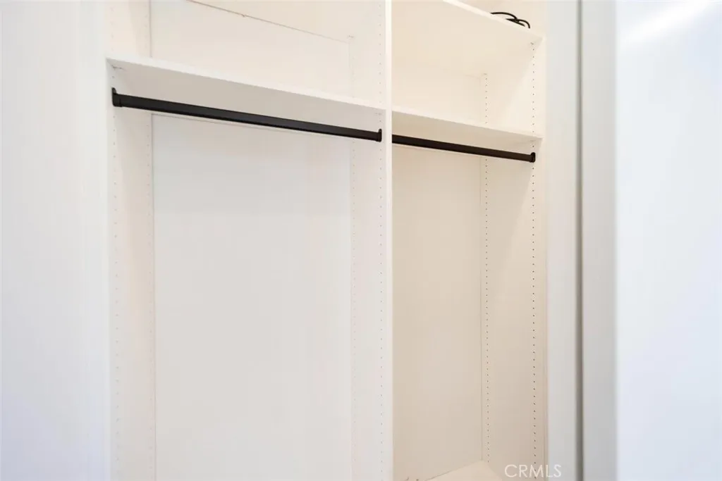 https://cdn.realtyfeed.com/cdn/127/306766593/17a610fe7ed4f76002505944acdcf120.webp