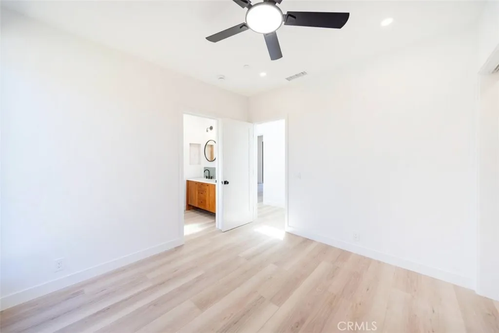 https://cdn.realtyfeed.com/cdn/127/306766593/6e4a20c2e03761d07b0891d51944e9b6.webp