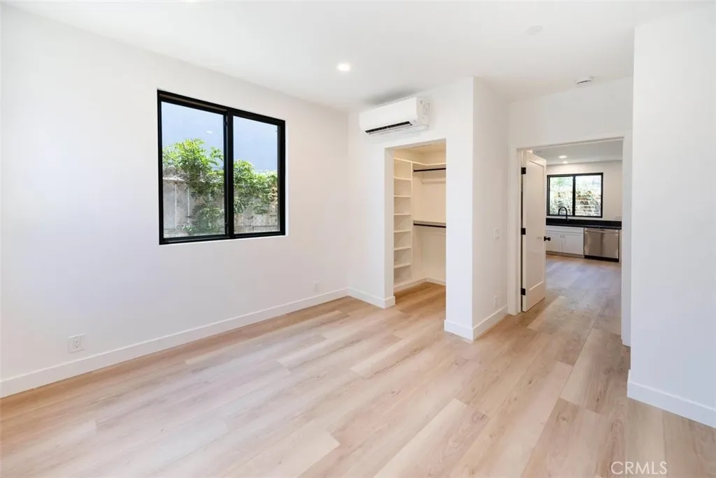 https://cdn.realtyfeed.com/cdn/127/306766593/9b883f497ba04e2de3cde909971dfa01.webp