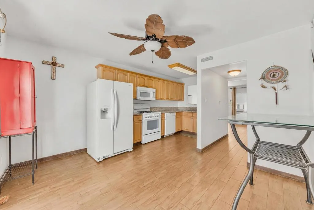Photo #26: PTP2605272 Listing: Photo #26