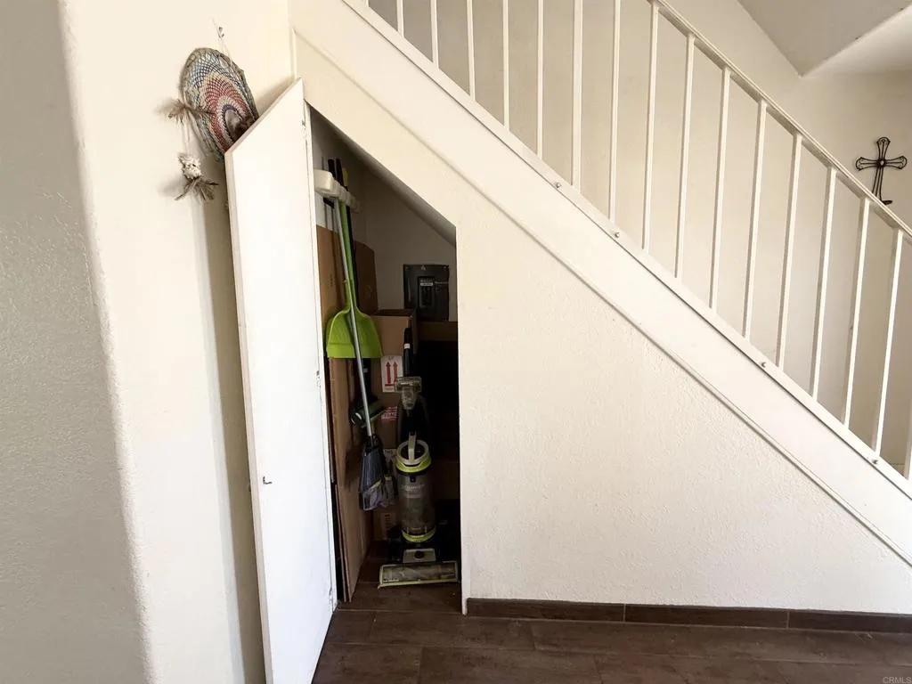 https://cdn.realtyfeed.com/cdn/127/306766603/df5c0ea23ca17ecc7f3ef25ac5eda675.webp