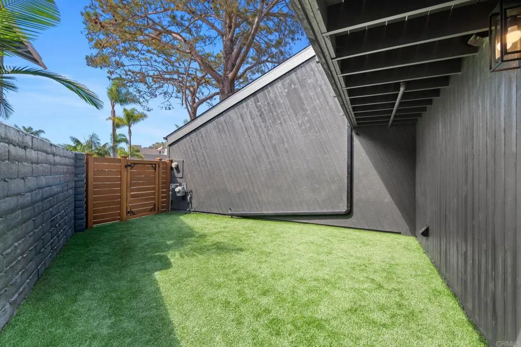 https://cdn.realtyfeed.com/cdn/127/306766639/a340ca59989b704ac328e6e19cebf59c.webp