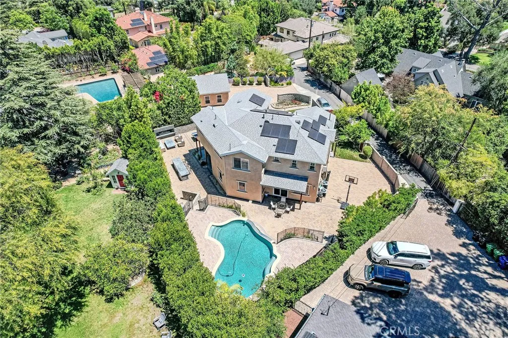 La Canada Flintridge, CA 91011