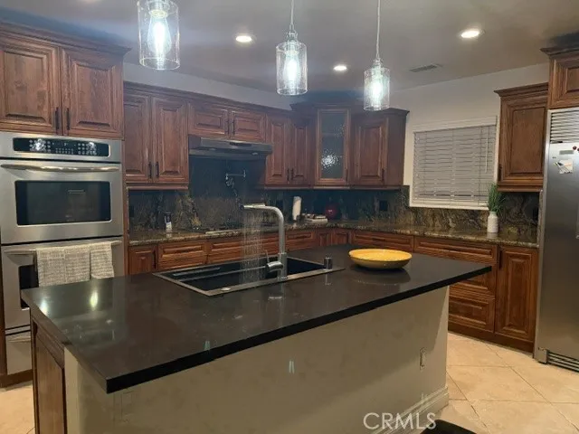 https://cdn.realtyfeed.com/cdn/127/306766766/5f566574acefef29a416477ee960c151.webp