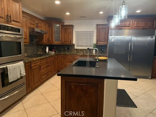 https://cdn.realtyfeed.com/cdn/127/306766766/954342cb3932a6ee86be3329db7339d9.webp