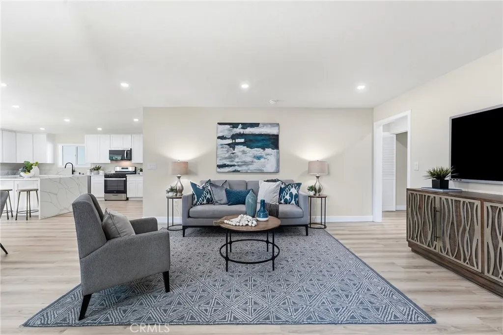 4318 W W Mcfadden Avenue, Santa Ana, CA 92704 - Photo 4 of 39, Santa Ana, CA