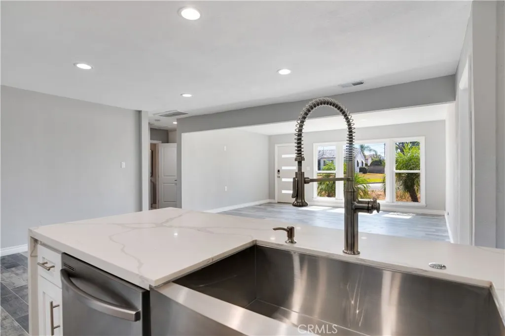 517 N Chalburn, West Covina, CA 91790 - Photo 5 of 29, West Covina, CA