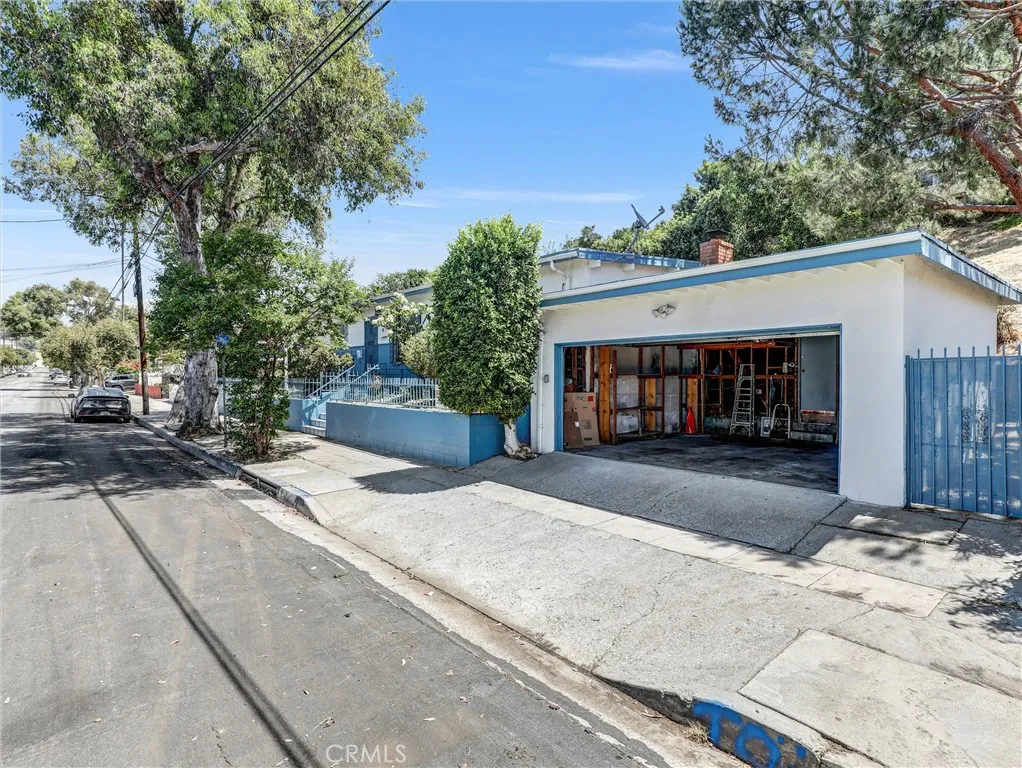 2020 Thomas, Los Angeles, CA 90031 - Photo 3 of 30, Los Angeles, CA