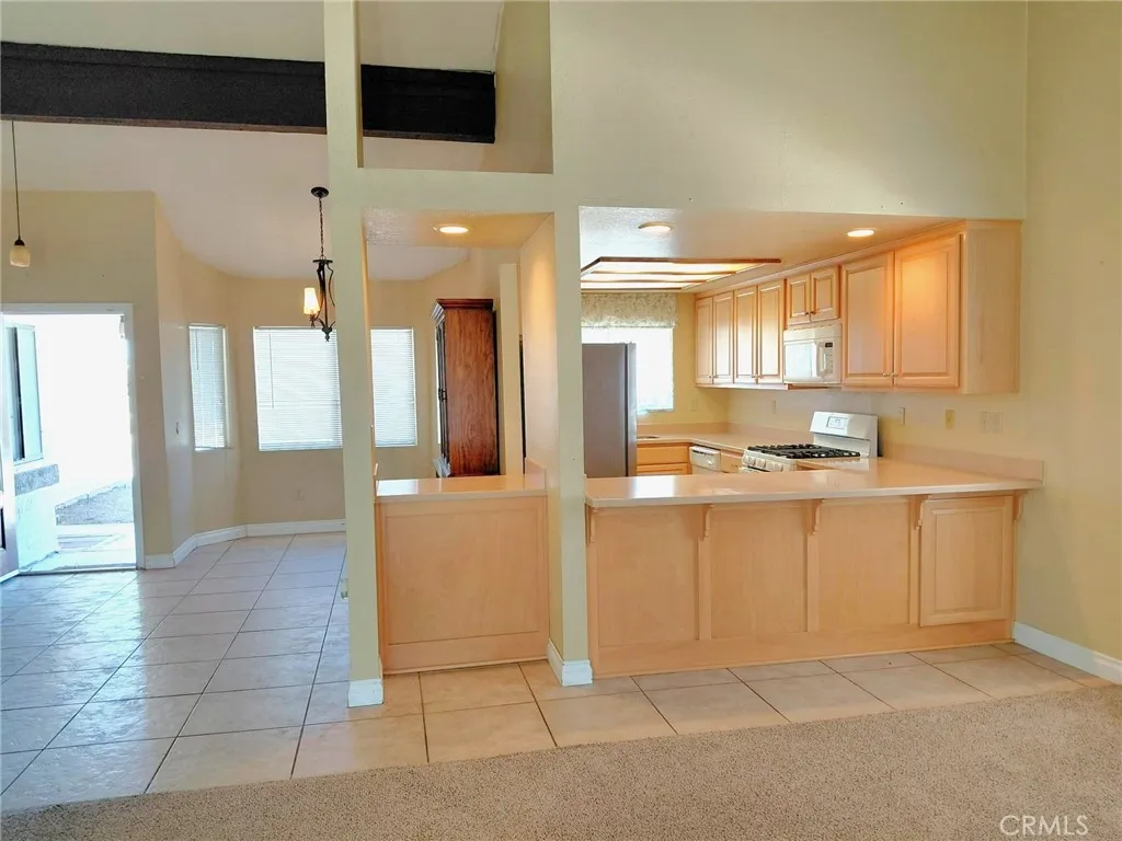 26767 Corona Drive, Helendale, CA 92342 - Photo 5 of 21, Helendale, CA