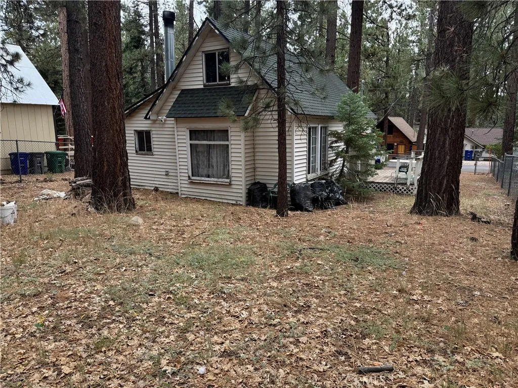 42679 La Cerena, Big Bear Lake, CA 92315 - Photo 3 of 31, Big Bear Lake, CA