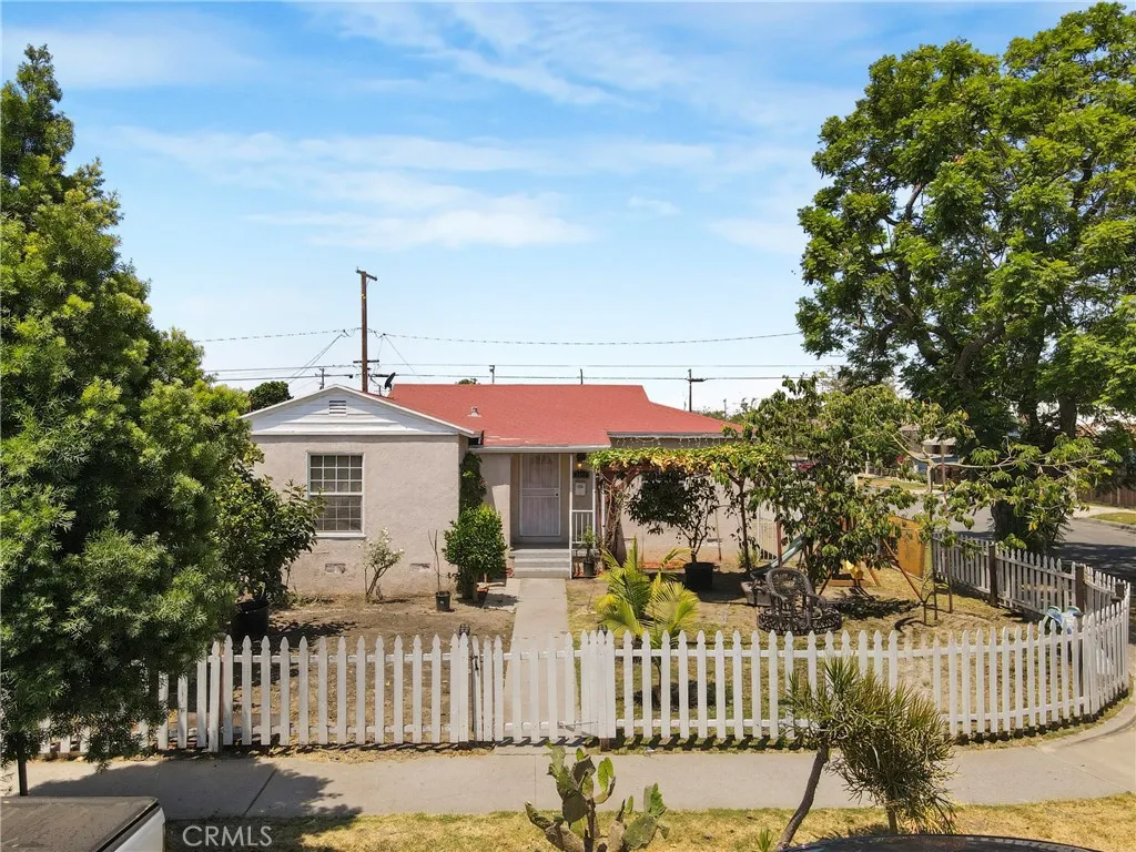 2011 N Grape, Compton, CA 90222 - Photo 5 of 44, Compton, CA