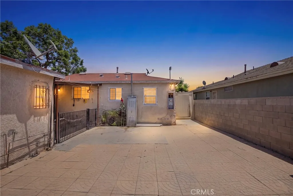 2011 N Grape, Compton, CA 90222 - Photo 4 of 44, Compton, CA
