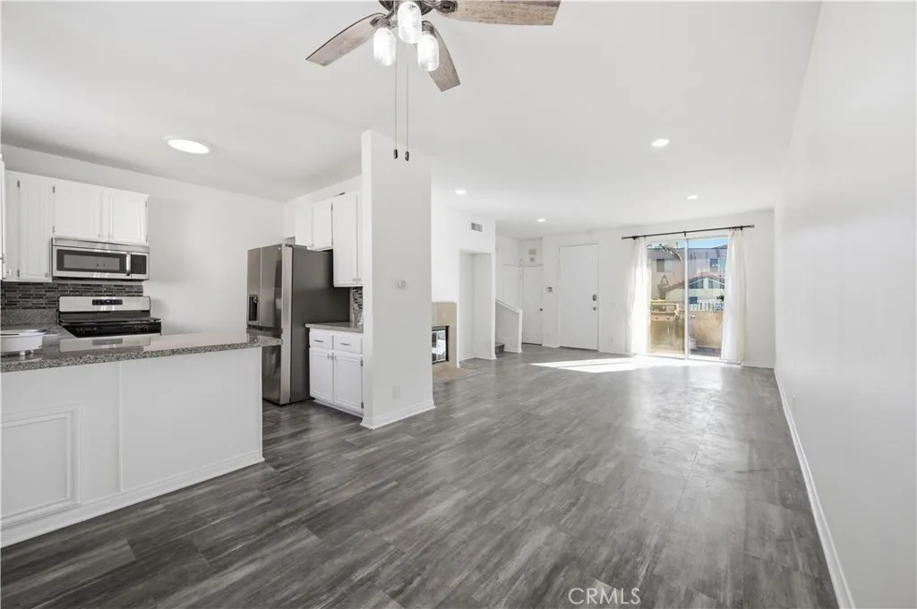 13901 Olive View Lane Unit 42, Sylmar, CA 91342 - Photo 2 of 18, Sylmar, CA