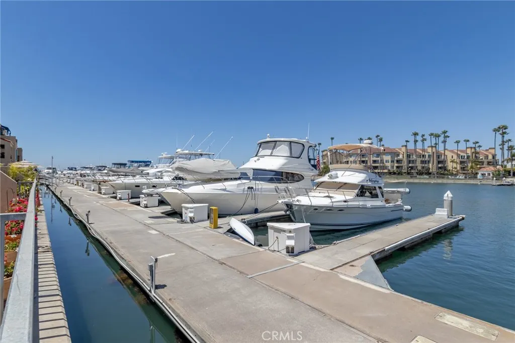 Huntington Beach, CA 92649