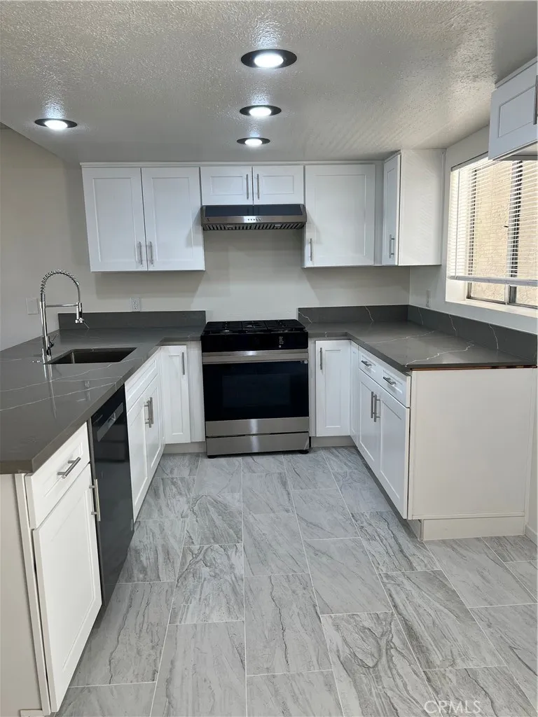 5195 Walnut, Chino, CA 91710 - Photo 4 of 15, Chino, CA