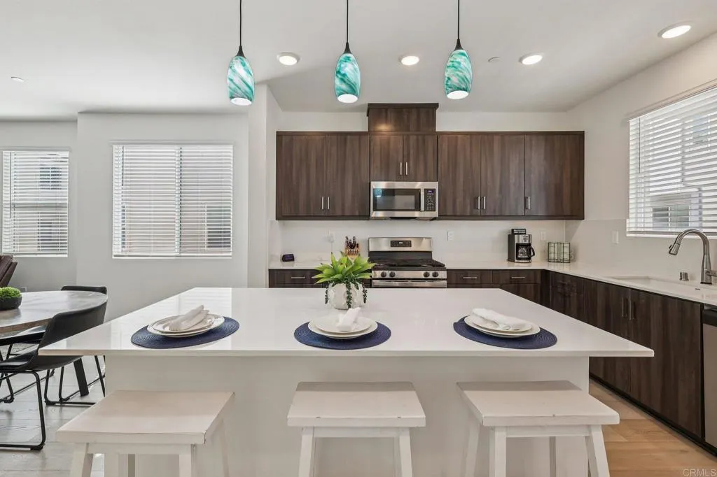 Photo #3: PTP2605286 Listing: Photo #3