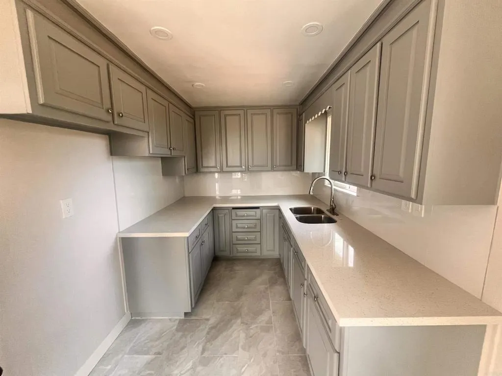 https://cdn.realtyfeed.com/cdn/127/306767215/187b3defe68223adcbf8df659c48ed13.webp