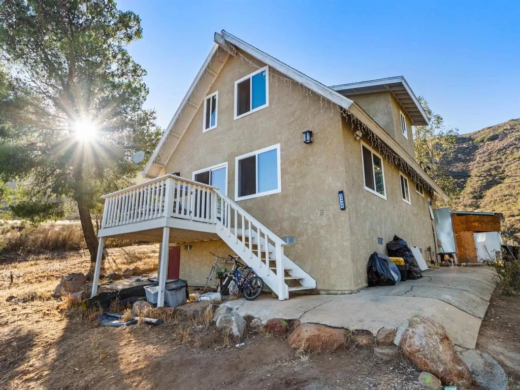 https://cdn.realtyfeed.com/cdn/127/306767215/455c45488b4d851ed20f152abc9a5241.webp