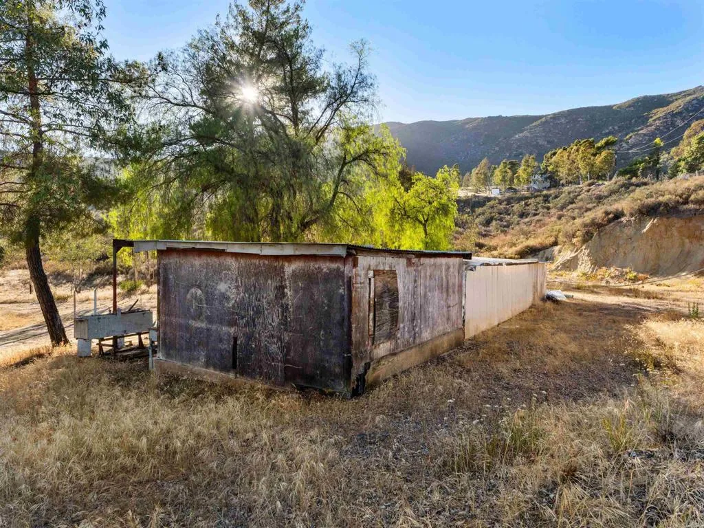 https://cdn.realtyfeed.com/cdn/127/306767215/8bb8da9382472c6fadcdf4db601f248f.webp