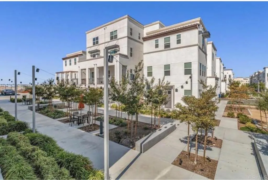 2010 Mindoro Lane Unit 6, Chula Vista, CA 91915 - Main photo, Chula Vista, CA