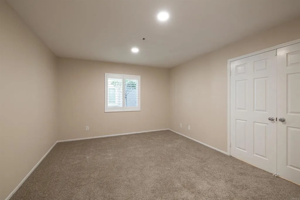 https://cdn.realtyfeed.com/cdn/127/306767248/17d6d43051706bcf9a280b40b58b6620.webp