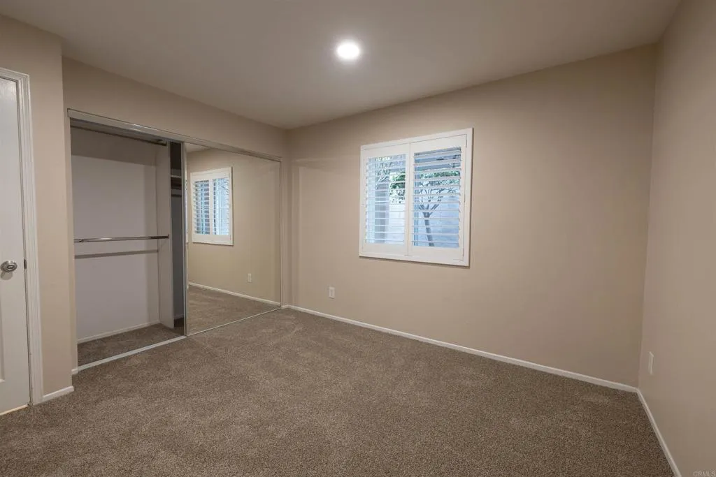 https://cdn.realtyfeed.com/cdn/127/306767248/55c8b708409f468c9db23cf222ecc1d9.webp
