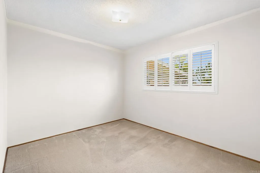 https://cdn.realtyfeed.com/cdn/127/306767249/7f514cf638fd755a9bf94f2edcb123de.webp