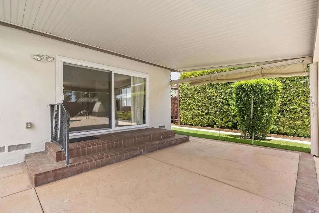 https://cdn.realtyfeed.com/cdn/127/306767249/8fa91f14220ed694f0099d5871227e6f.webp