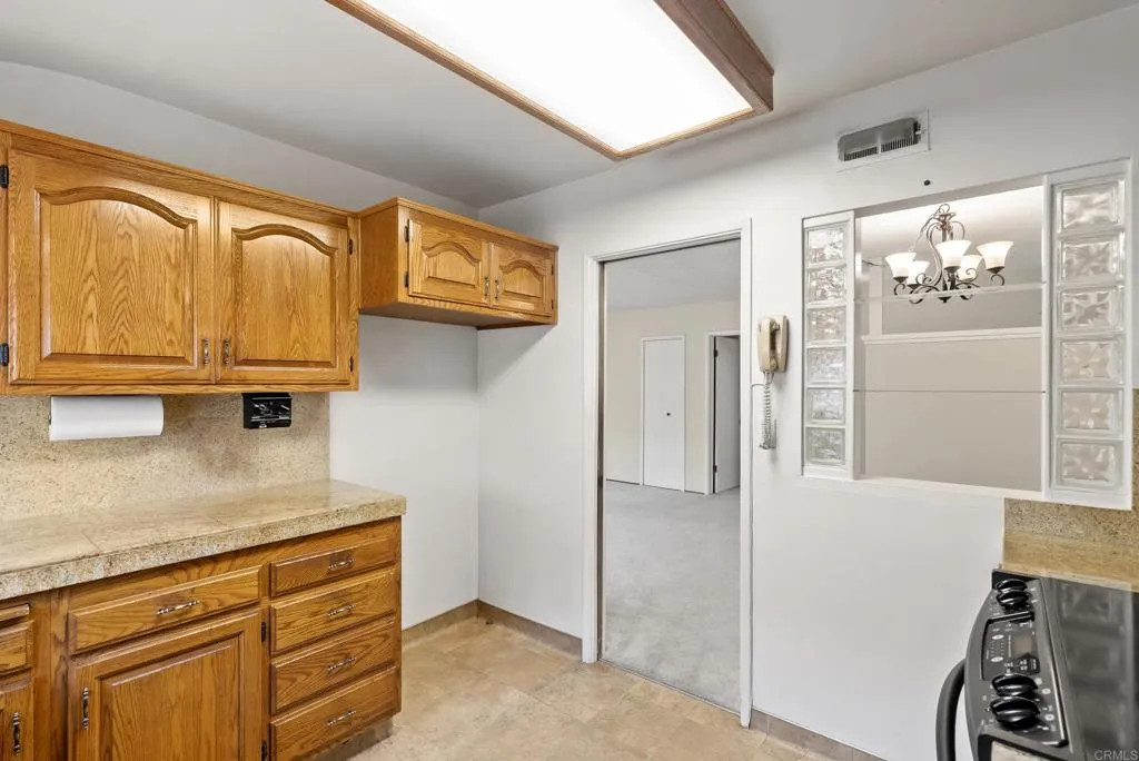 https://cdn.realtyfeed.com/cdn/127/306767249/c71a3e9afe15436e83a9b21708ec72d8.webp