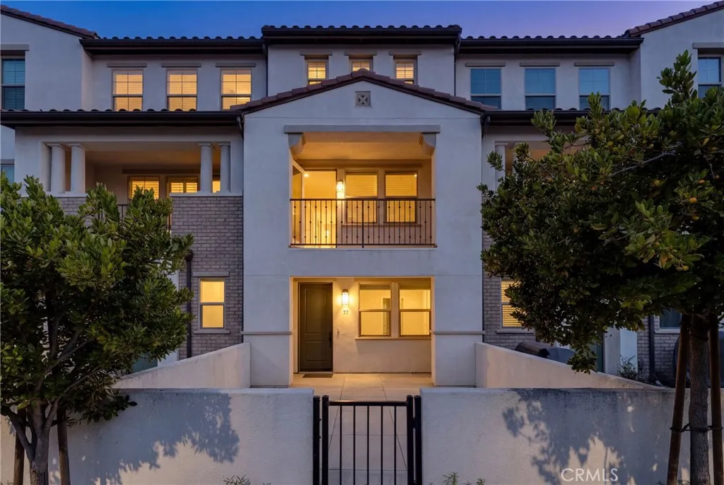Thousand Oaks, CA 91360